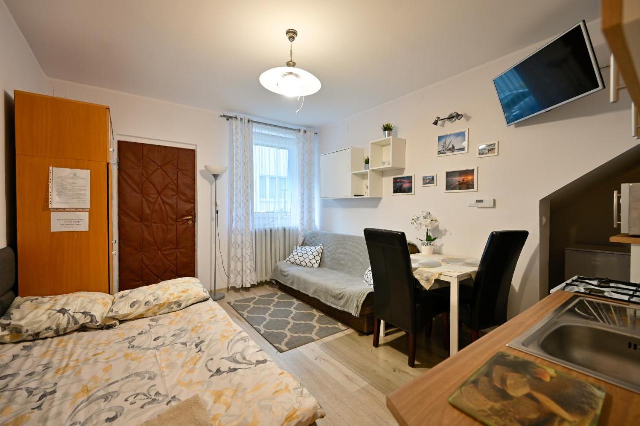 Pokoj Z Aneksem Kuchennym Gdynia Luaran gambar